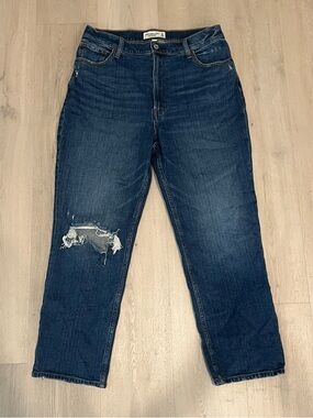 Abercrombie & Fitch The 90s Straight Ultra High Rise Jeans Size 31/12R Med Blue